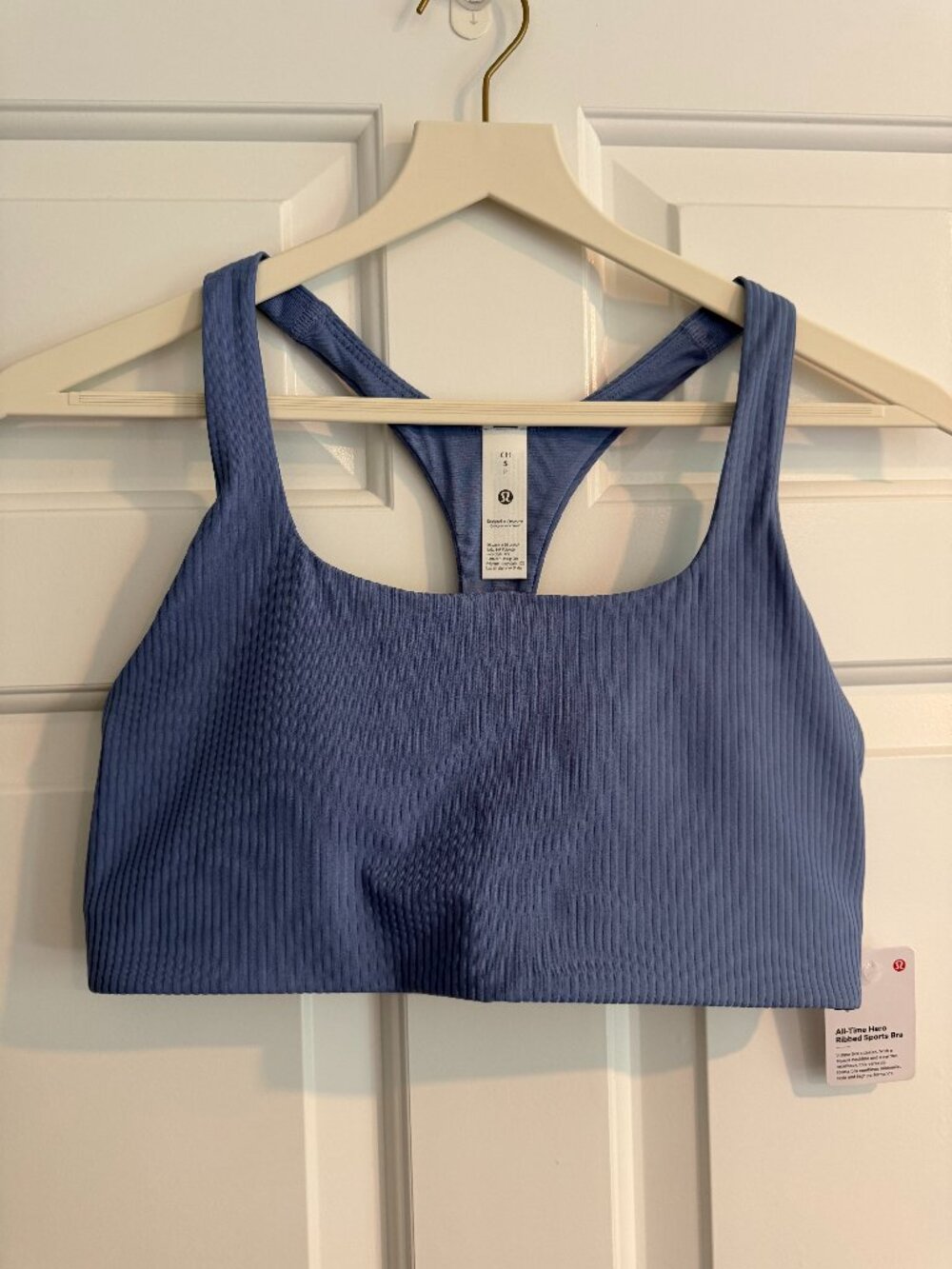 Lululemon NWT All-Time Hero Ribbed Sports Bra Blue Size Small